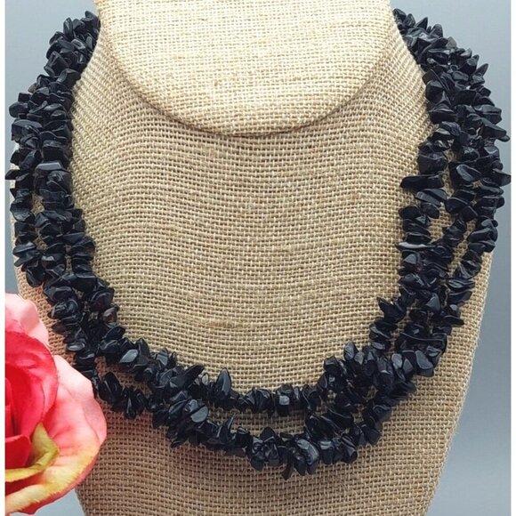 Stone Multi Strand Artisan Statement Necklace &  Earrings Black Chip Stone - Picture 4 of 11
